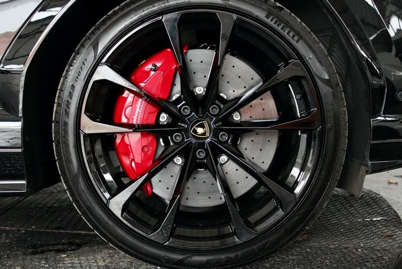 Lamborghini Urus The Supercar Rooms (50)