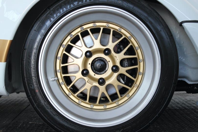 Porsche 911 The Supercar Rooms (29)