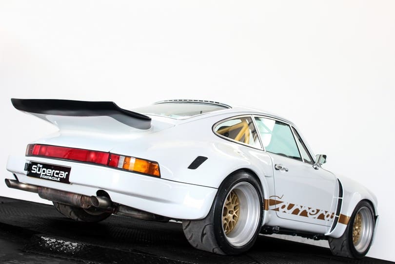 Porsche 911 The Supercar Rooms (45)