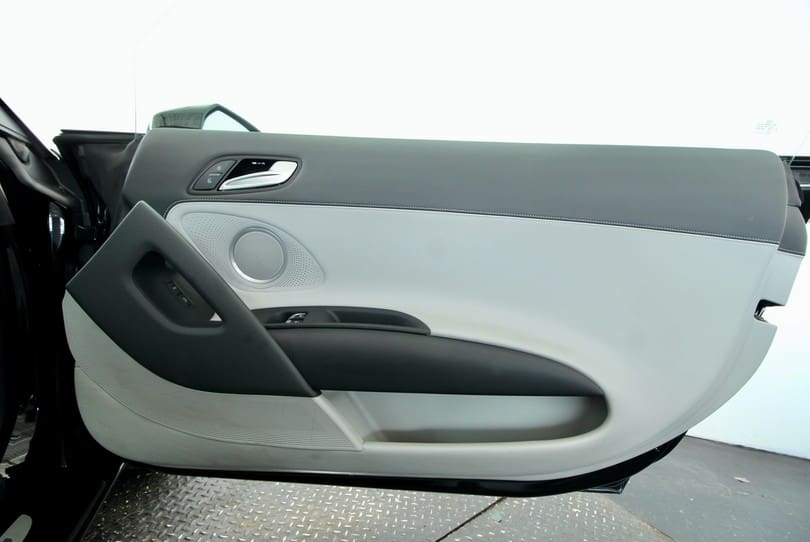 Audi R8 The Supercar Rooms (20)