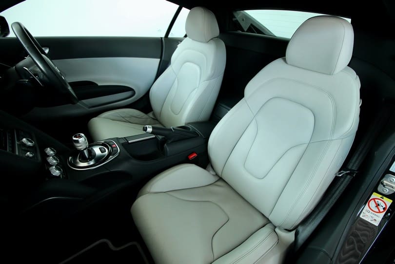 Audi R8 The Supercar Rooms (23)