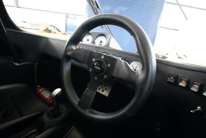 Ultima Gtr The Supercar Rooms (13)