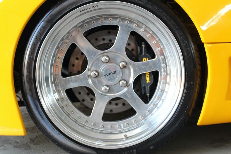 Ultima Gtr The Supercar Rooms (27)