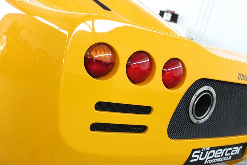 Ultima Gtr The Supercar Rooms (38)