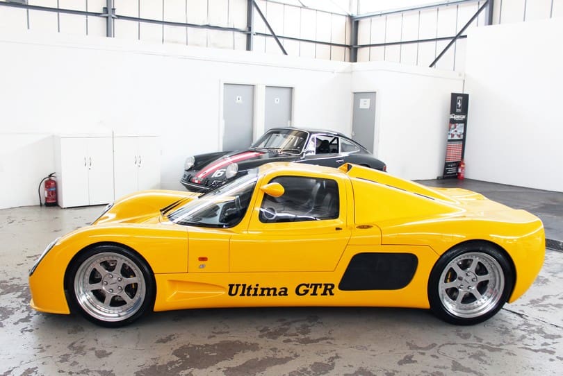 Ultima Gtr The Supercar Rooms (6)