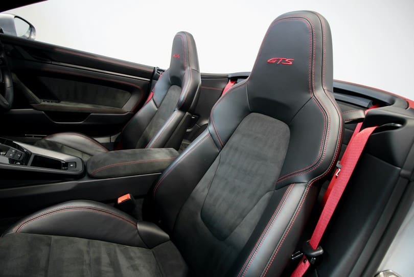 Porsche 992 C4 Gts The Supercar Rooms (38)