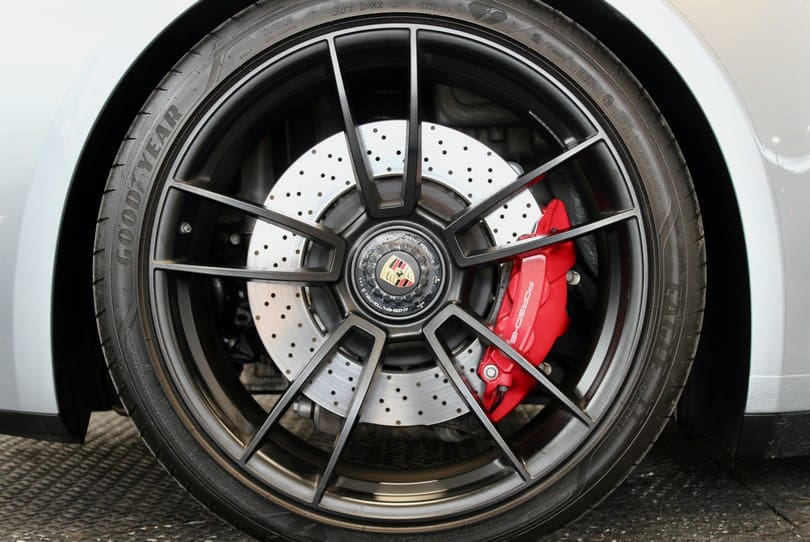 Porsche 992 C4 Gts The Supercar Rooms (41)