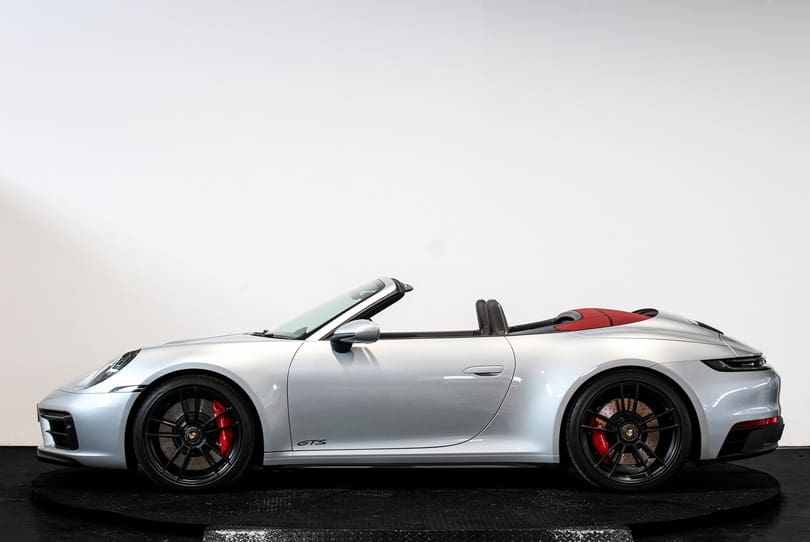 Porsche 992 C4 Gts The Supercar Rooms (6)