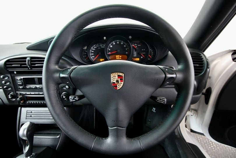 Porsche 996 C4s The Supercar Rooms (13)