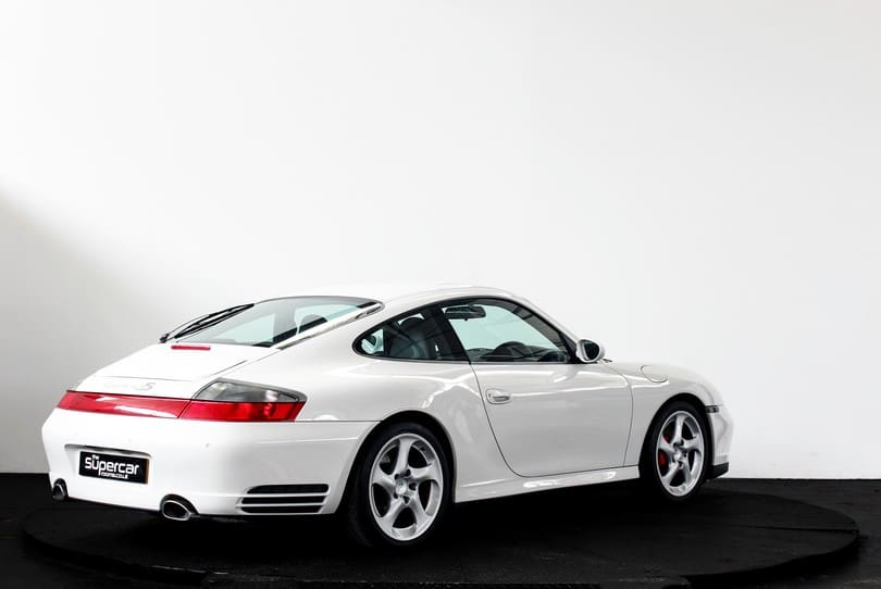 Porsche 996 C4s The Supercar Rooms (3)