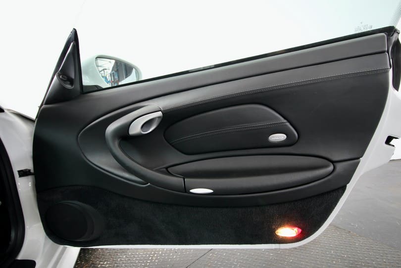 Porsche 996 C4s The Supercar Rooms (44)