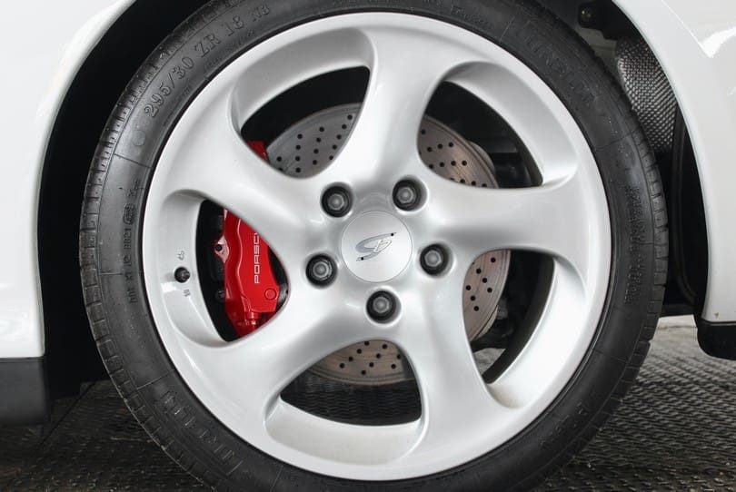 Porsche 996 C4s The Supercar Rooms (52)