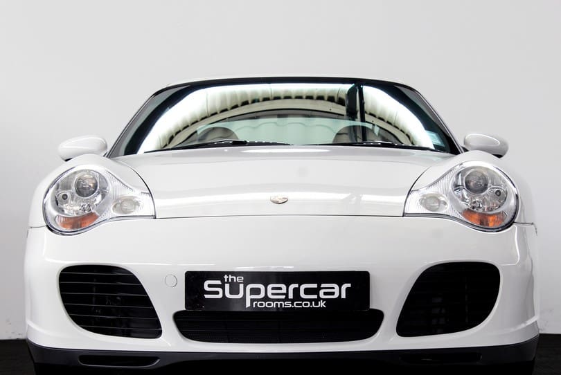 Porsche 996 C4s The Supercar Rooms (82)