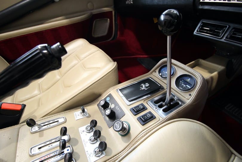 Ferrari 308 Gts Qv The Supercar Rooms (17)