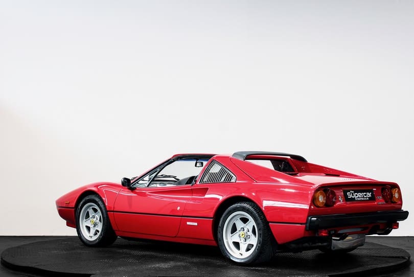 Ferrari 308 Gts Qv The Supercar Rooms (5)