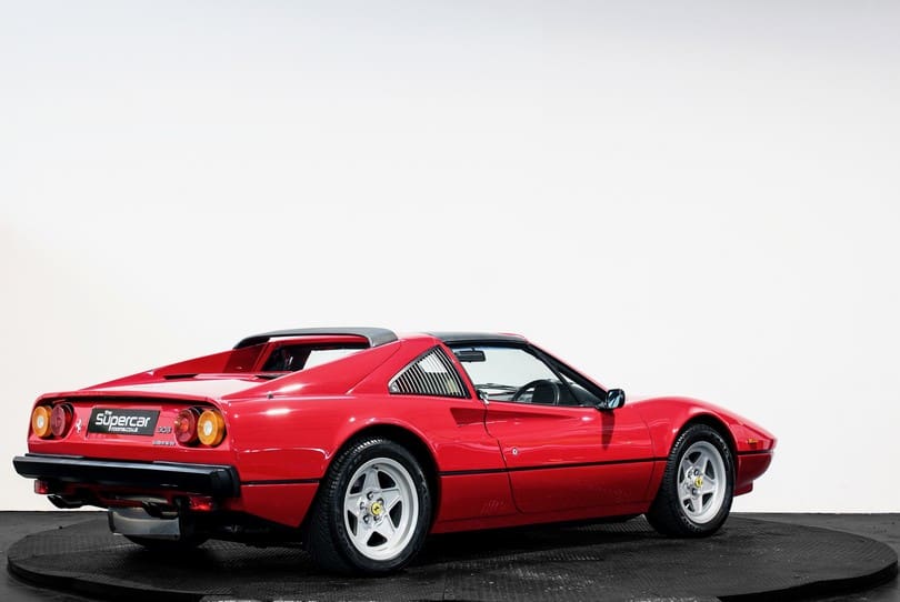 Ferrari 308 Gts Qv The Supercar Rooms (9)