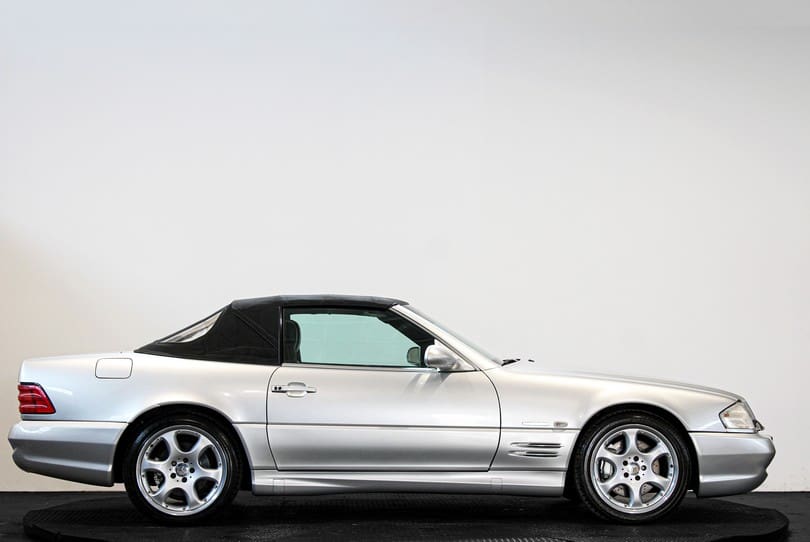 Mercedes Sl500 Silver Arrow The Supercar Rooms (10)