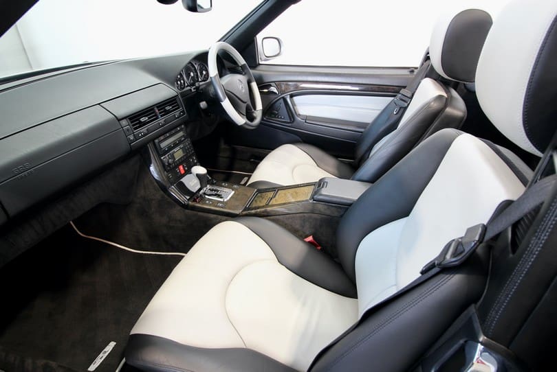 Mercedes Sl500 Silver Arrow The Supercar Rooms (18)