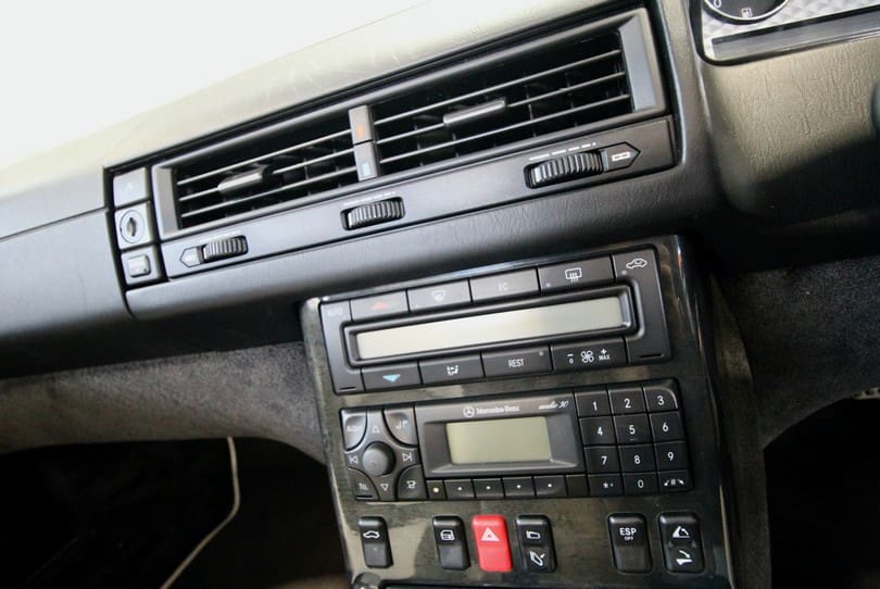 Mercedes Sl500 Silver Arrow The Supercar Rooms (21)