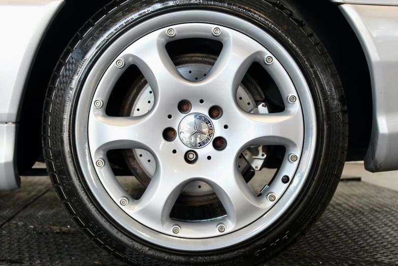 Mercedes Sl500 Silver Arrow The Supercar Rooms (35)