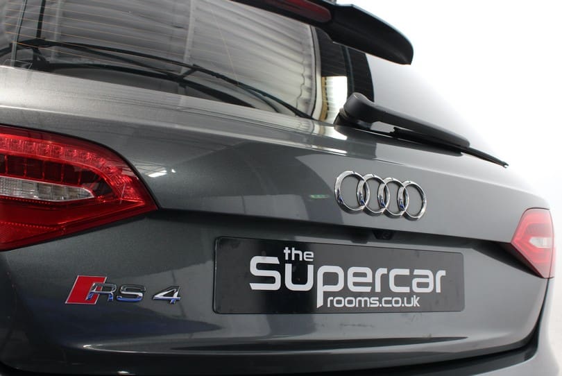 Audi Rs4 Sport Edition The Supercar Rooms (39)