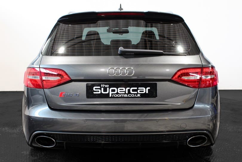 Audi Rs4 Sport Edition The Supercar Rooms (42)