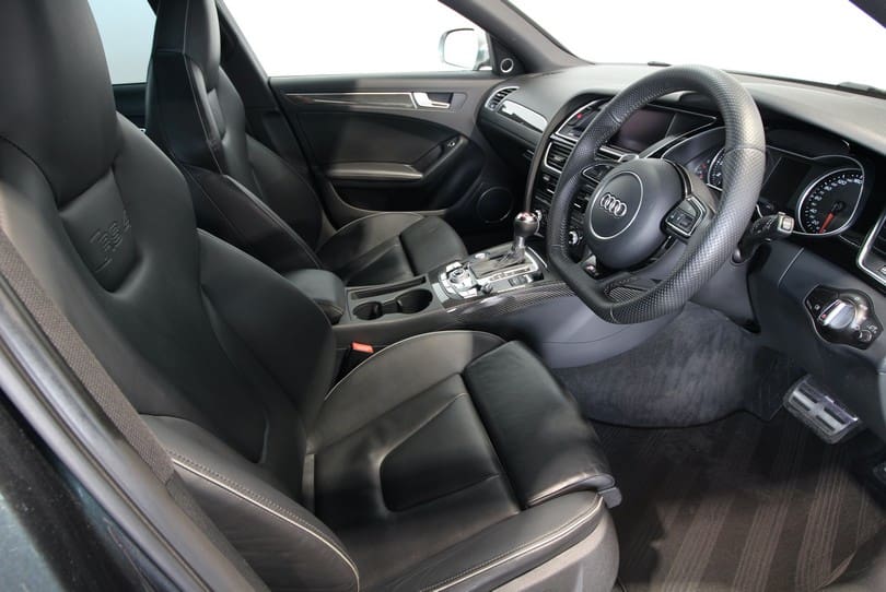 Audi Rs4 Sport Edition The Supercar Rooms (9)