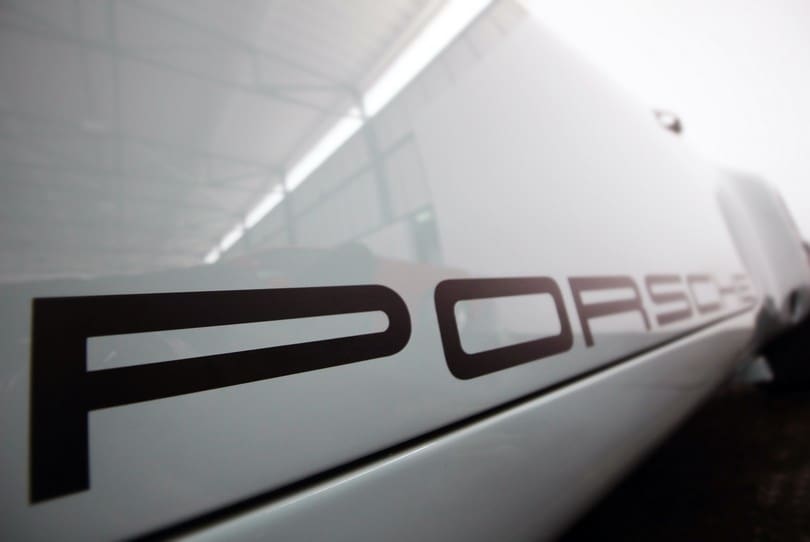 Porsche 911 Restomod The Supercar Rooms (44)