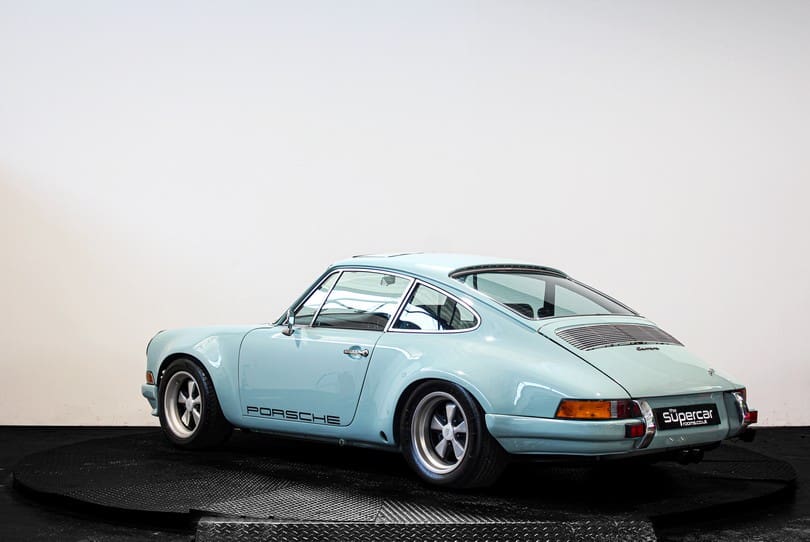 Porsche 911 Restomod The Supercar Rooms (5)
