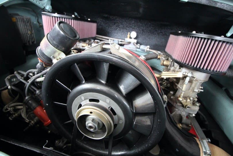 Porsche 911 Restomod The Supercar Rooms (54)