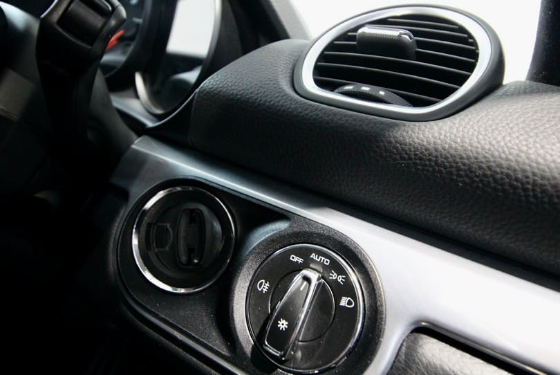 Porsche Cayman 718 The Supercar Rooms (18)