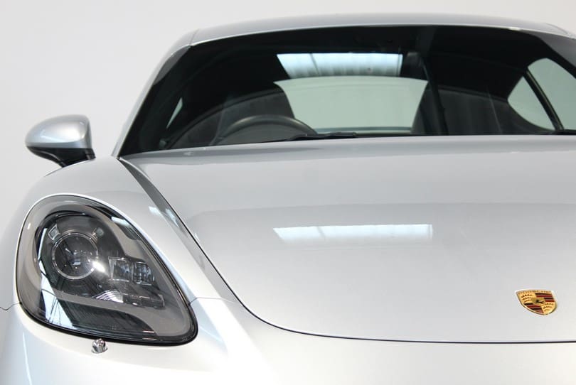 Porsche Cayman 718 The Supercar Rooms (31)