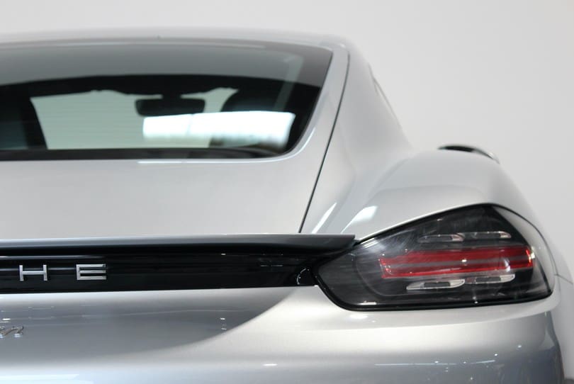 Porsche Cayman 718 The Supercar Rooms (34)