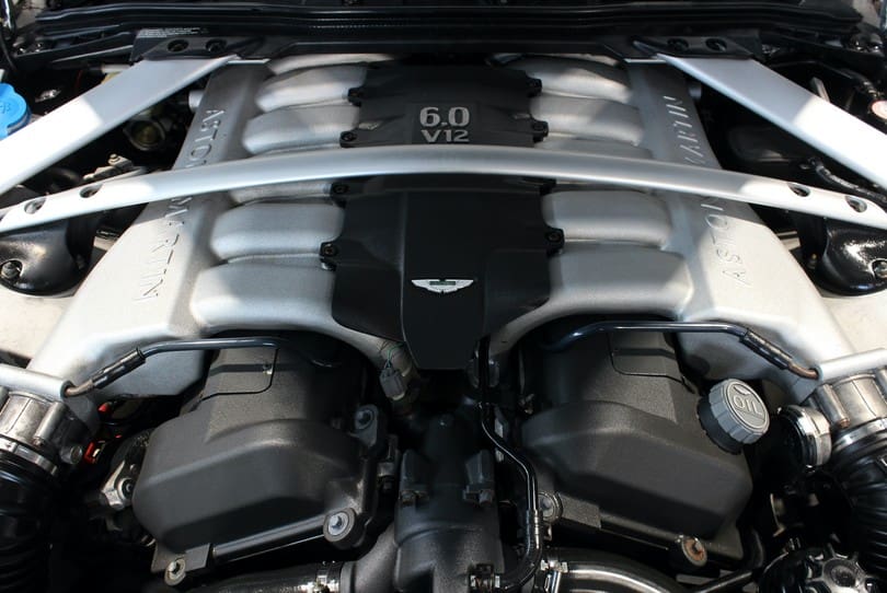 Aston Martin Db9 The Supercar Rooms (24)