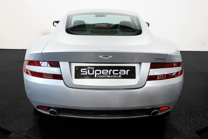 Aston Martin Db9 The Supercar Rooms (40)
