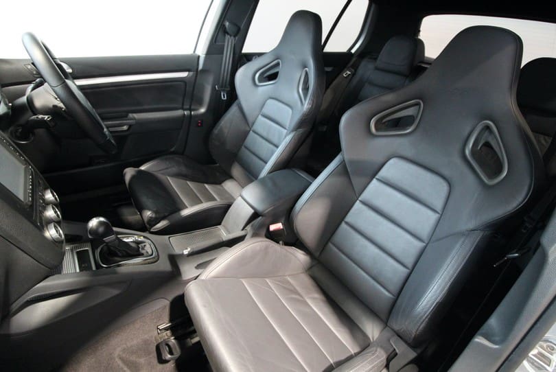 Vw Golf R32 The Supercar Rooms (23)