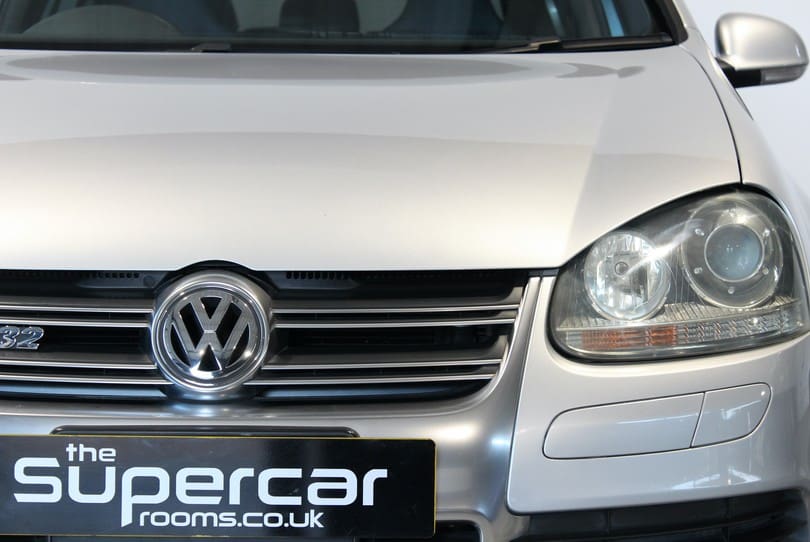 Vw Golf R32 The Supercar Rooms (32)