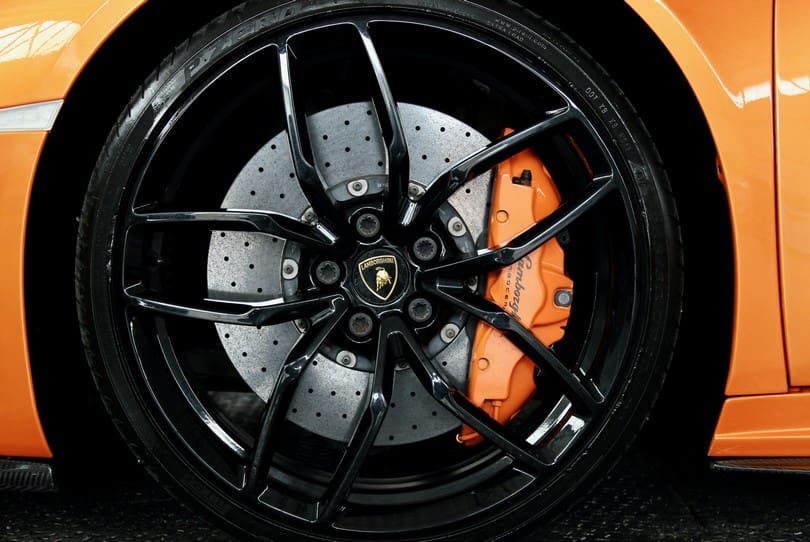 Lamborghini Huracan The Supercar Rooms (41)