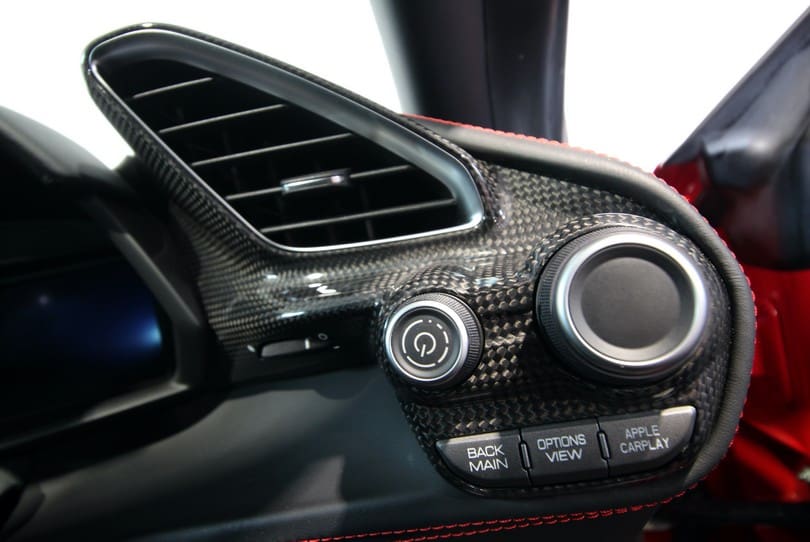 Ferrari 488 Gtb The Supercar Rooms (21)