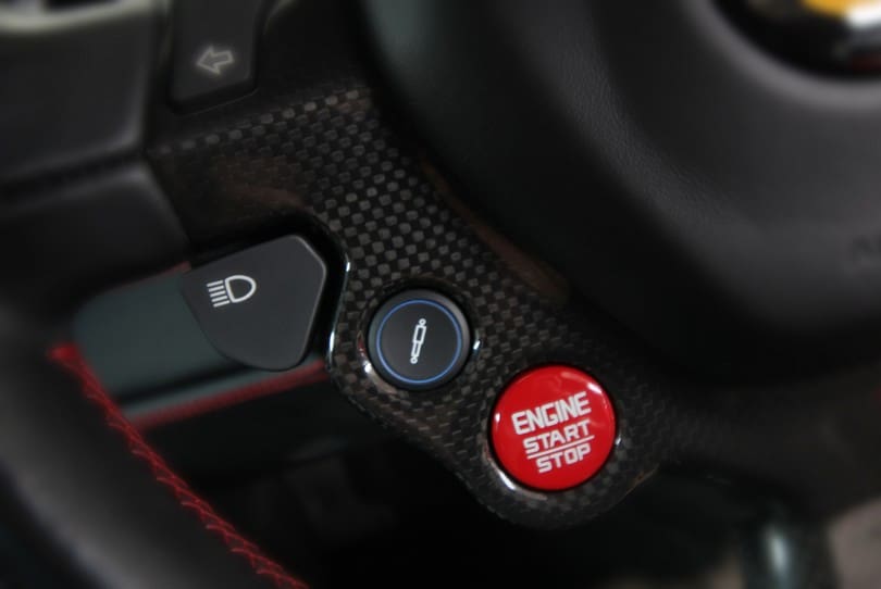 Ferrari 488 Gtb The Supercar Rooms (25)