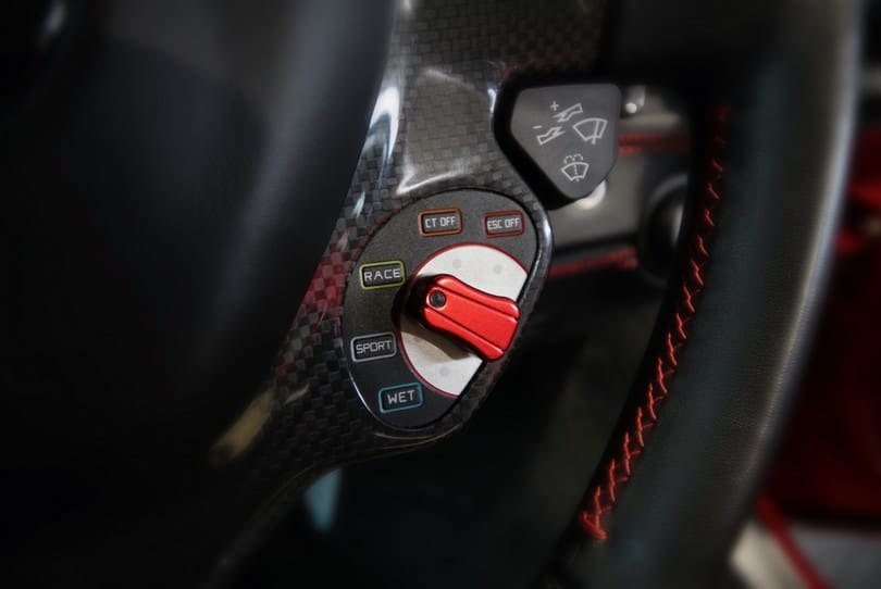 Ferrari 488 Gtb The Supercar Rooms (26)