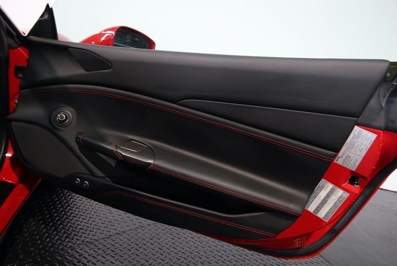 Ferrari 488 Gtb The Supercar Rooms (31)