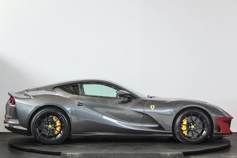 Ferrari 812 Superfast The Supercar Rooms (2)