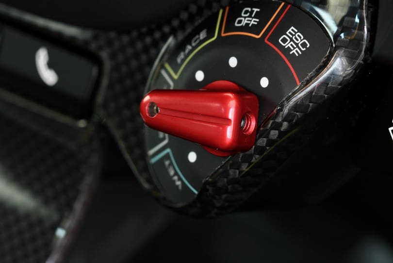 Ferrari 812 Superfast The Supercar Rooms (28)