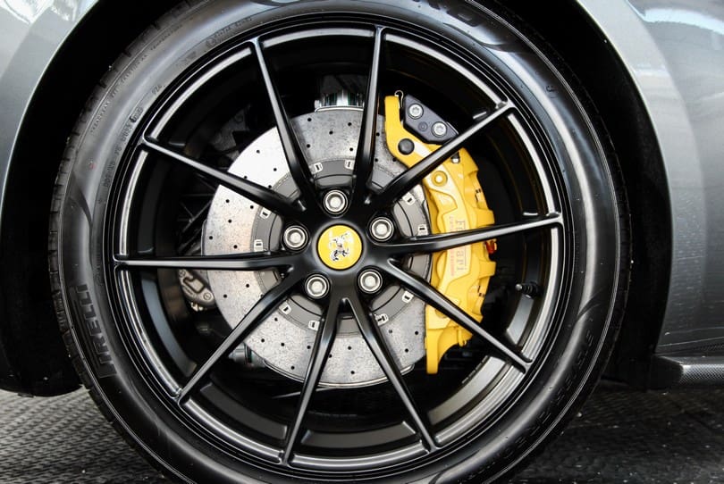 Ferrari 812 Superfast The Supercar Rooms (36)