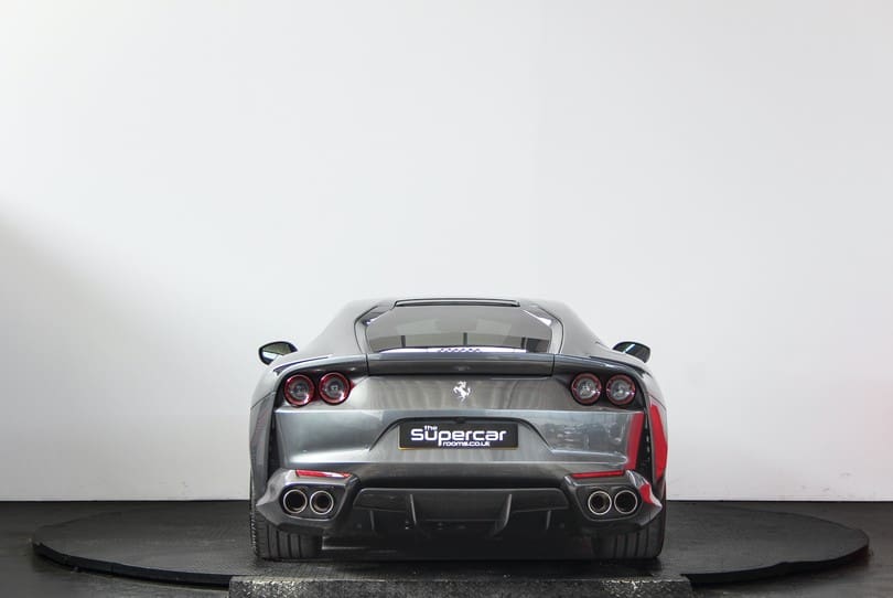 Ferrari 812 Superfast The Supercar Rooms (4)