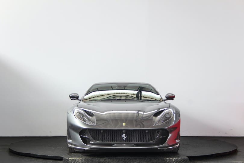 Ferrari 812 Superfast The Supercar Rooms (8)