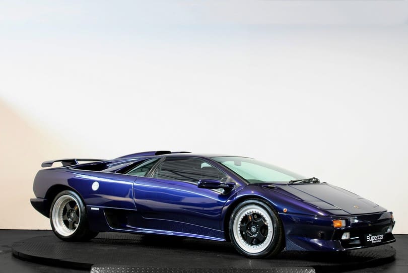 Lamborghini Diablo Sv The Supercar Rooms (1)