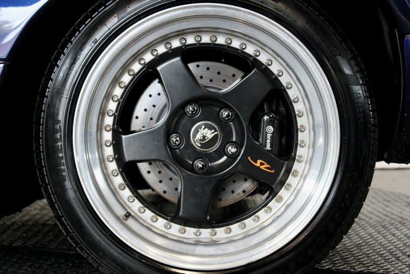 Lamborghini Diablo Sv The Supercar Rooms (30)