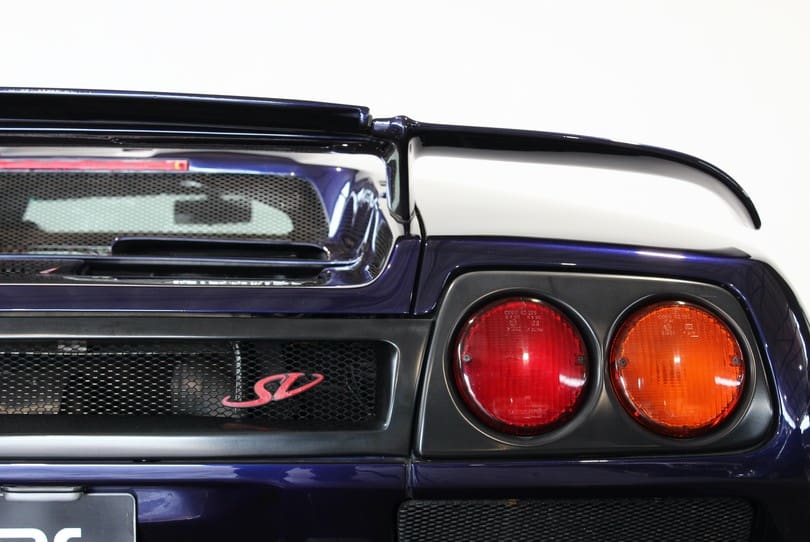Lamborghini Diablo Sv The Supercar Rooms (37)